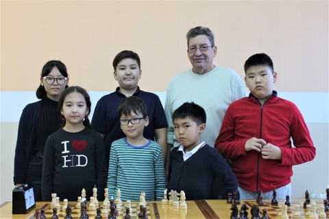 «Надежда» - шахматная школа для ребят
